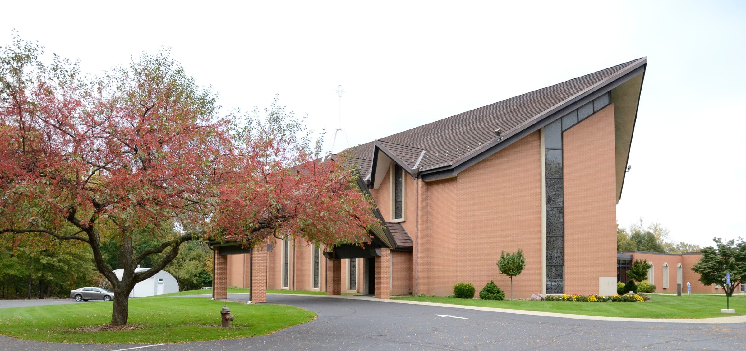 The sanctuary of the United Methodist Church of Kent on East Main Street